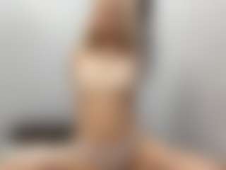 SuzetteDillon's Live Sex Cam Show