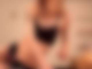 Live cam show with SuzetteDillon - Ass Clapping on xxxlivecams.org