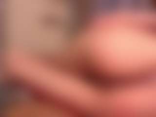 Live cam show with SuzetteDillon - Ass Clapping on Mixed Magazine Live