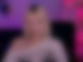 Live cam show with tender-amelia - White on AdultVida.com