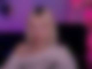 Live cam show with tender-amelia - Sexy on AdultVida.com