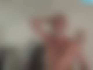 Live cam show with Thomtom2026 - Average on Camsoda