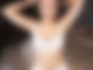 TraciKuhnel's Live Sex Cam Show