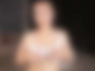 TraciKuhnel's Live Sex Cam Show