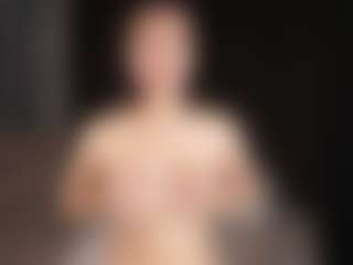 TraciKuhnel's Live Sex Cam Show