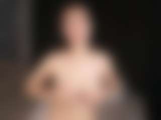 TraciKuhnel's Live Sex Cam Show