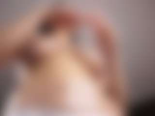TraciKuhnel's Live Sex Cam Show