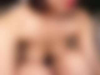 TraciKuhnel's Live Sex Cam Show