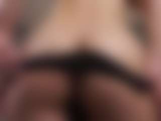TraciKuhnel's Live Sex Cam Show