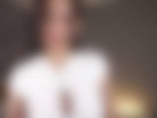 TraciKuhnel's Live Sex Cam Show
