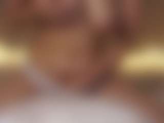 Live cam show with TraciKuhnel - New Teen (18+) on Chatstar