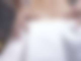 Live cam show with TraciKuhnel - Teen (18+) on Dare Cams