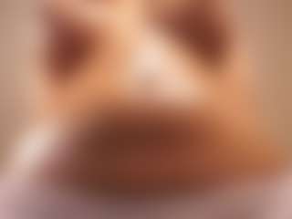 TraciKuhnel's Live Sex Cam Show