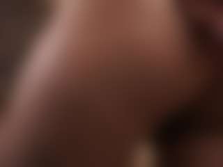 Live cam show with TraciKuhnel - Camel Toe on CSO-WL
