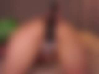 TraciKuhnel's Live Sex Cam Show
