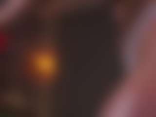 Live cam show with TraciKuhnel - Camel Toe on Camming Site