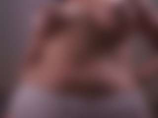 Live cam show with TraciKuhnel - Camel Toe on Taboo Cams XXX