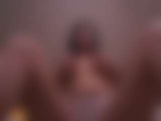 TraciKuhnel's Live Sex Cam Show