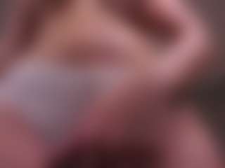 Live cam show with TraciKuhnel - Normal on Camsoda