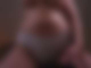 Live cam show with TraciKuhnel - Normal on SquirtSoMuch