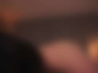 Live cam show with TraciKuhnel - Camel Toe on Camsoda