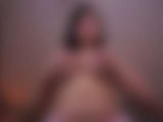 Live cam show with TraciKuhnel - Camel Toe on Camsoda