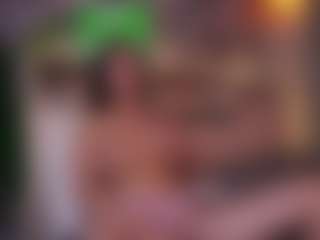 Live cam show with TraciKuhnel - Camel Toe on Camsoda