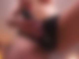 Live cam show with TraciKuhnel - Ass Clapping on Dolls Live