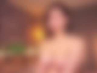 TraciKuhnel's Live Sex Cam Show