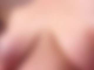 TraciKuhnel's Live Sex Cam Show