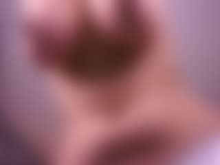 TraciKuhnel's Live Sex Cam Show