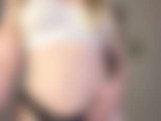 Veronika-Winslow's Live Sex Cam Show