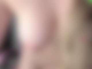 Veronika-Winslow's Live Sex Cam Show