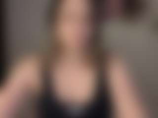 Live cam show with Veronika-Winslow - Plug on fapnchat