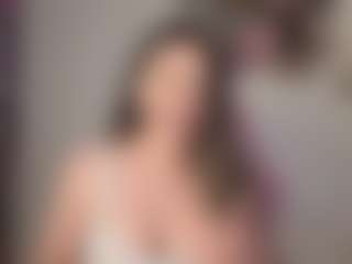 Live cam show with Veronika-Winslow - Mature on Dolls Live