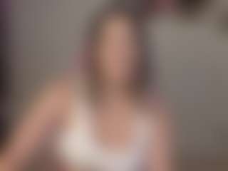 Live cam show with Veronika-Winslow - Big Ass on Camming Site