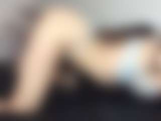 zoeafterdark's Live Sex Cam Show