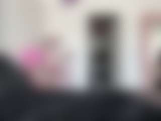 Live cam show with zoeafterdark - Ass Clapping on Dolls Live