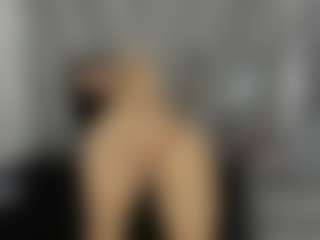 Adoraht's Live Sex Cam Show
