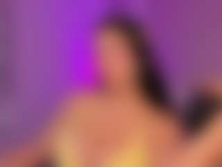 Live-Cam-Show mit aitana-dork - Flashing auf Camsoda