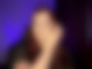 Lora's Live Sex Cam Show