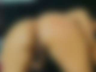 Live cam show with Amber-miller7 - Ass Bouncing on liverealitysex.com