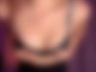 ArnitaBaiza's Live Sex Cam Show