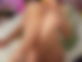 AvaaAddams's Live Sex Cam Show