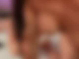 AvaaAddams's Live Sex Cam Show