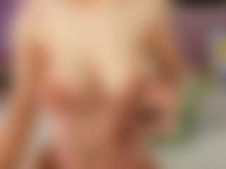 AvaaAddams's Live Sex Cam Show