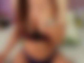 AvaaAddams's Live Sex Cam Show