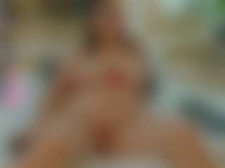 Live cam show with bella-fernand - Blowjob on camtv
