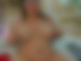 Live cam show with bella-fernand - Cum on luckytryst.com