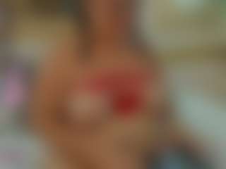 Live cam show with bella-fernand - Blonde Hair on studioflirtlive.com